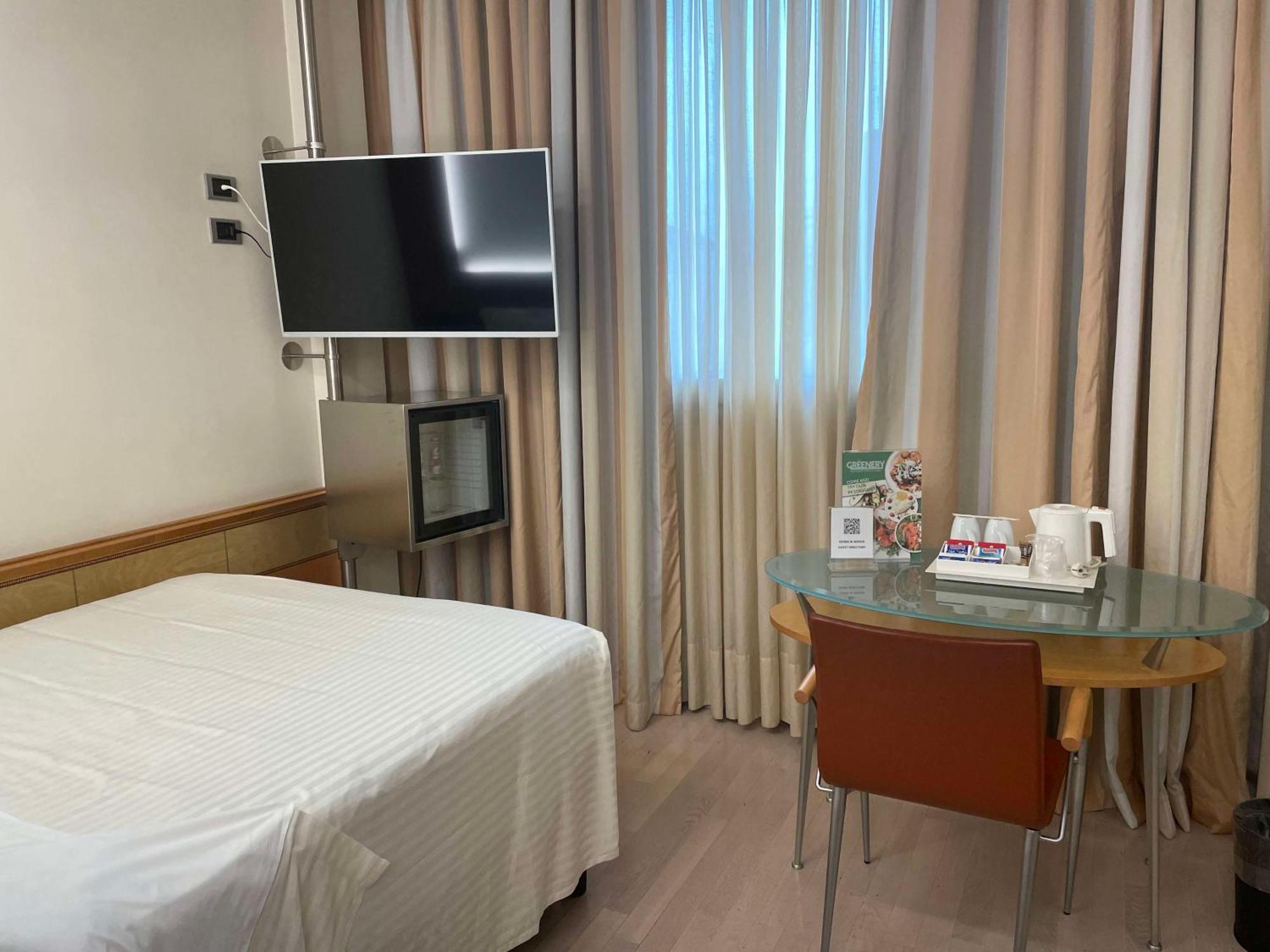 C-Hotels Concorde Milan Exterior photo